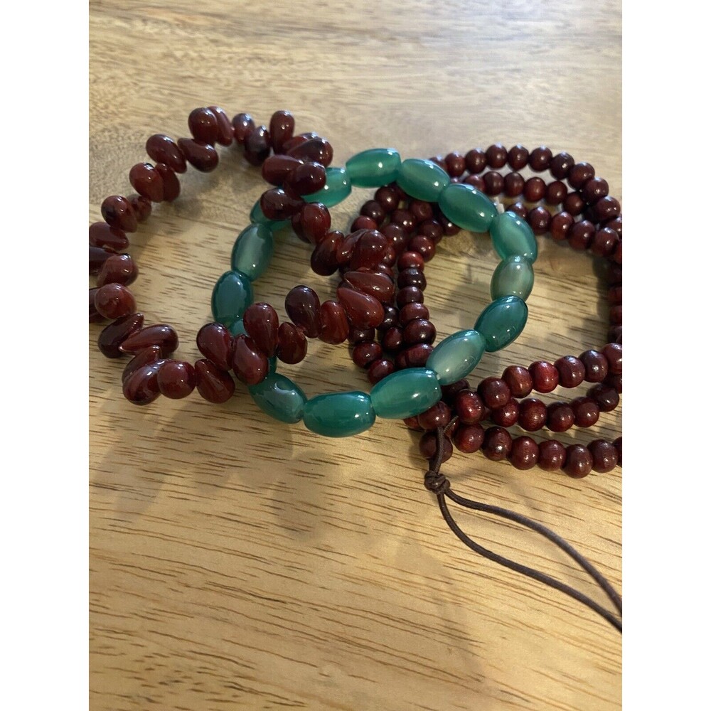 Beaded and Resin Bracelets Lot of 3 - Picture 2 of 4